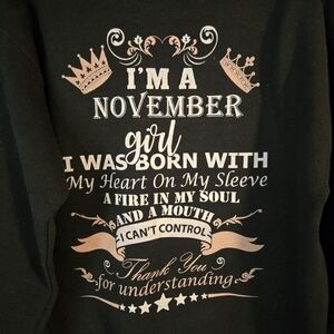 Gildan Heavy Duty Black Graphic Women's Sweatshirt